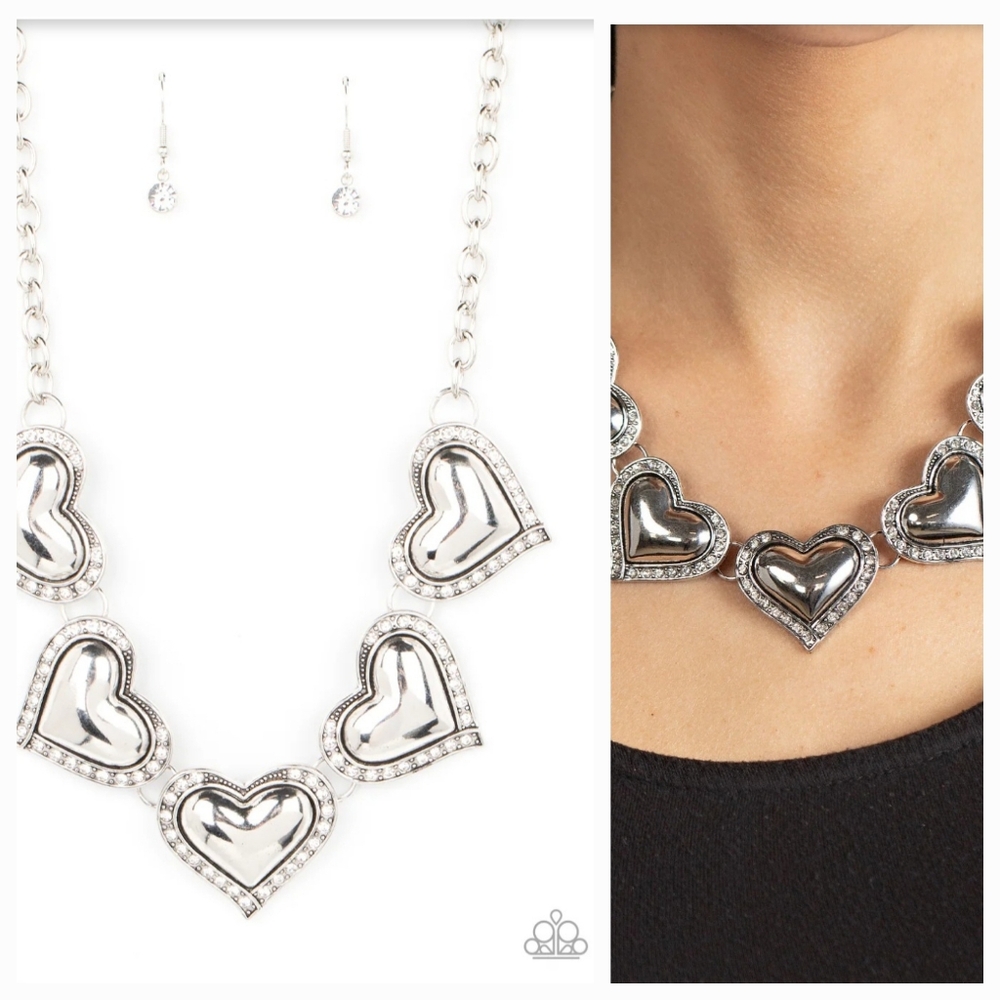KINDRED HEARTS WHITE NECKLACE/EARRING SET